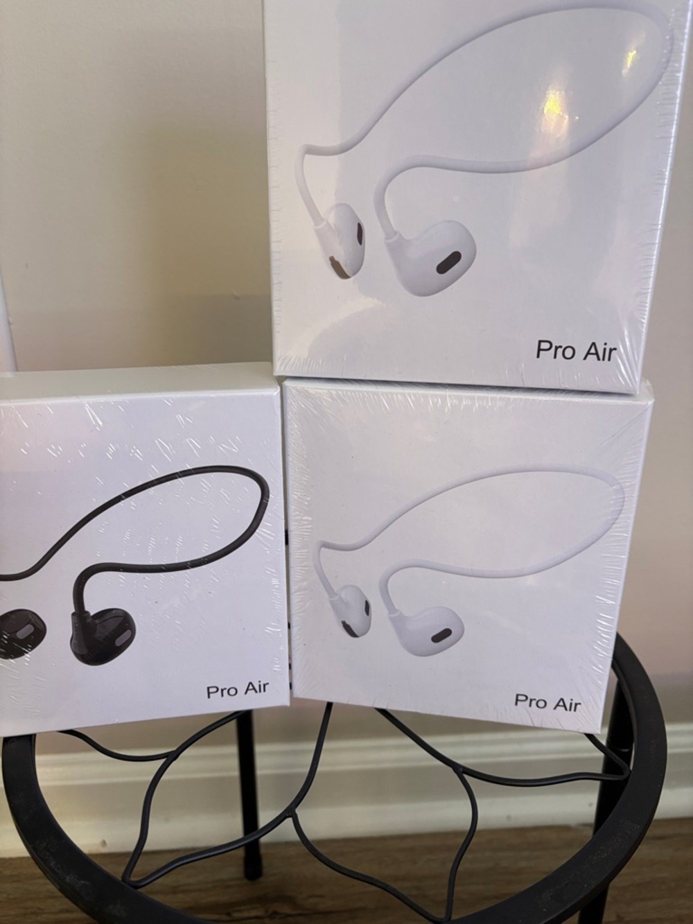 Pro Air Wireless Neckband Earphones - White